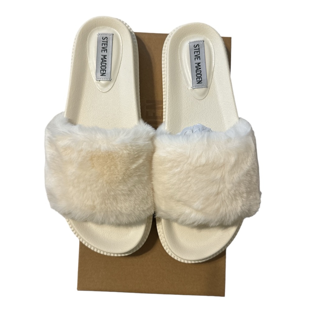 Steve Madden slides